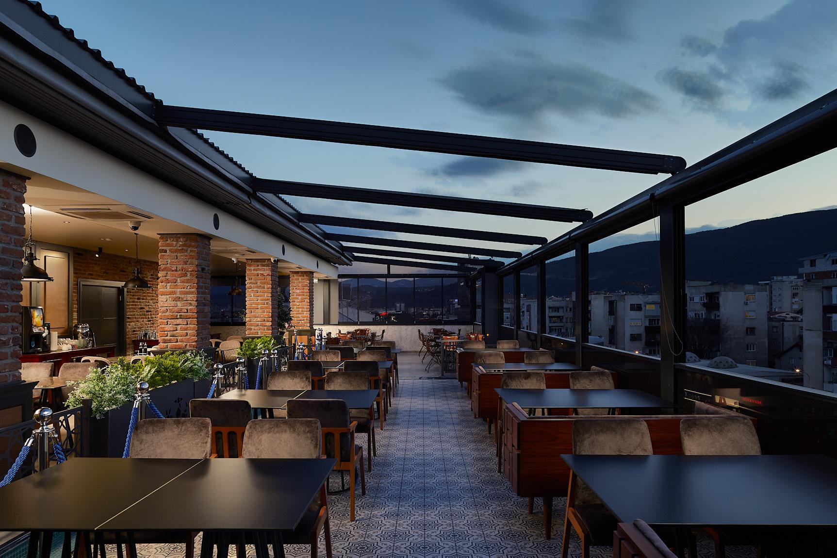 Hotel Gold Skopje Eksteriør billede
