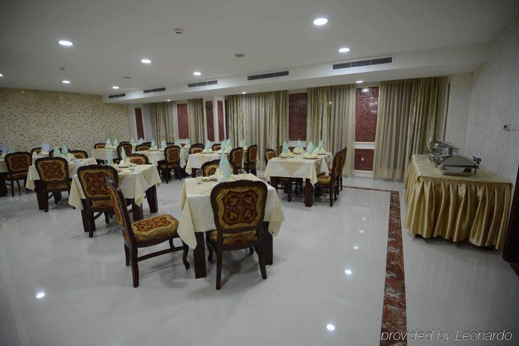 Hotel Gold Skopje Eksteriør billede