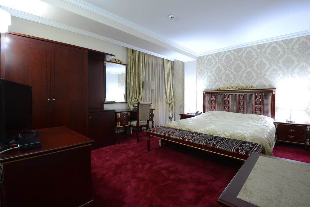 Hotel Gold Skopje Eksteriør billede