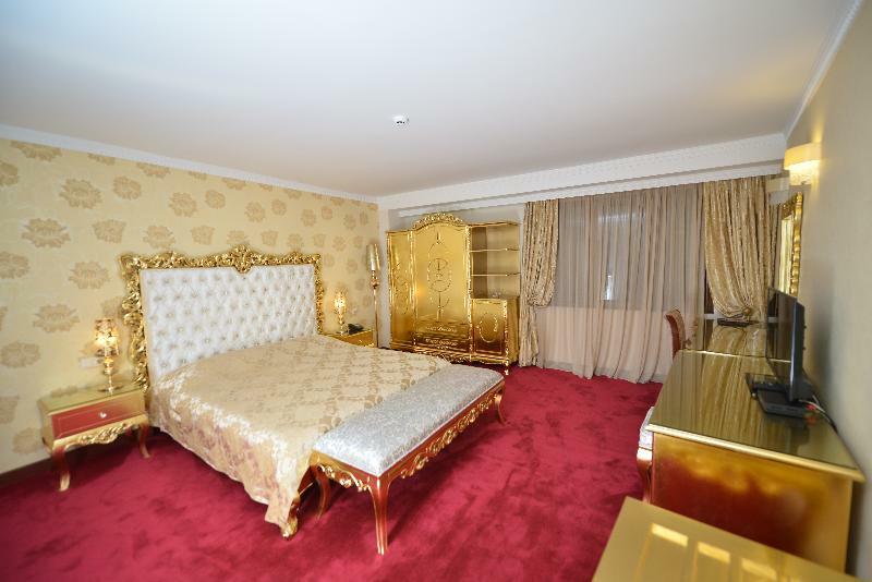 Hotel Gold Skopje Eksteriør billede