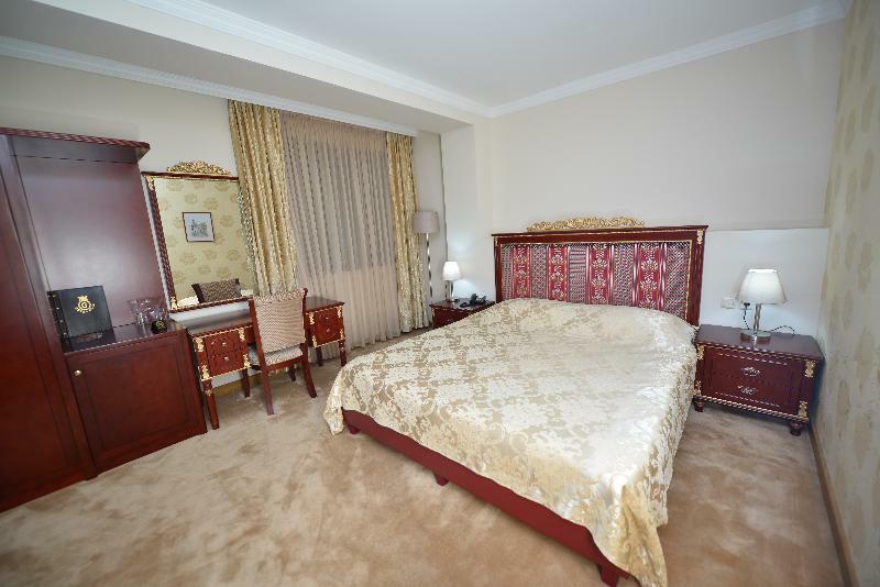 Hotel Gold Skopje Eksteriør billede